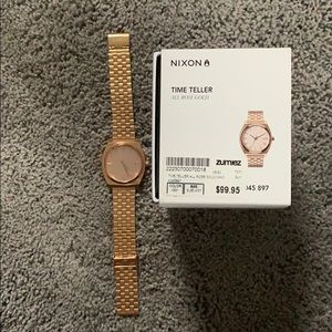 Rose Gold Nixon “Time Teller”